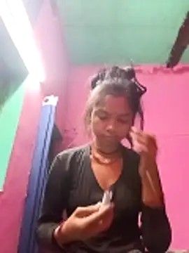 Rakhi singh online show from 12/13/25, 10:59