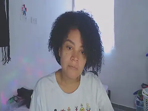 shayna cute online show from 05/31/26, 08:10