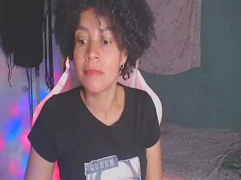 shayna cute online show from 08/09/26, 03:23