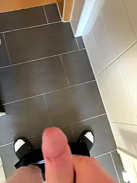 timtom19 online show from 11/21/25, 01:21