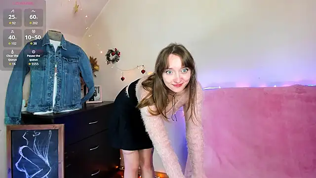 TinyMuse  online show from 01/12/26, 06:18