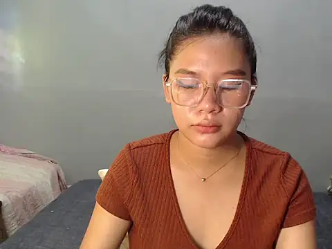 hotsexyreb online show from 01/07/26, 04:04