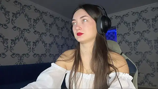 TwotyBright online show from 01/13/26, 06:08