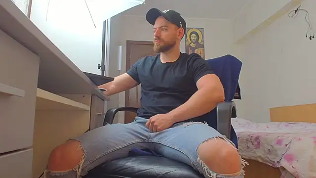 Ryanstone  online show from 05/13/26, 03:15