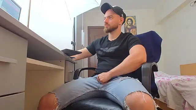 Ryanstone  online show from 06/05/26, 06:52