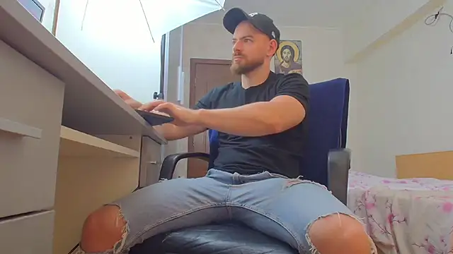 Ryanstone  online show from 06/20/26, 06:16