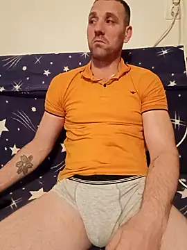 Snapshot of Baiat_Finut1 chatting on 11/08/25, 08:51 Baiat Finut1 online show from 11/08/25, 08:51