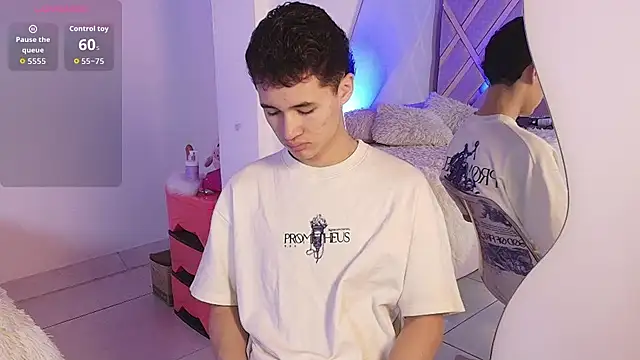 Eiden Blake online show from 04/15/26, 02:07