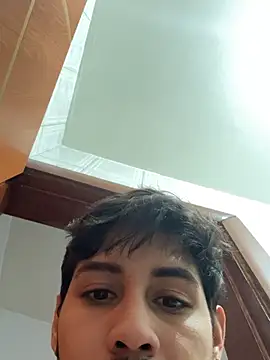 meninadeparis online show from 04/06/26, 07:59