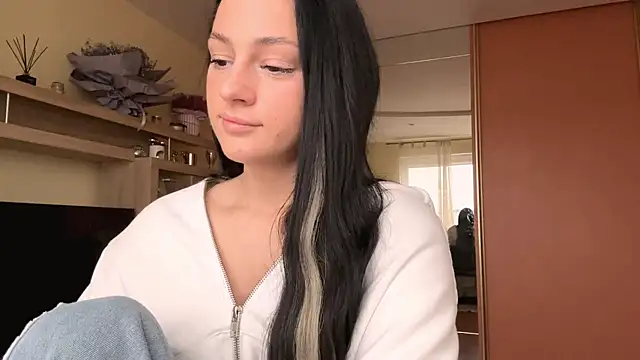 messystasy online show from 11/08/25, 01:33