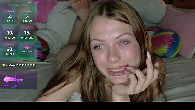 kittenkisses3 online show from 04/15/26, 11:38