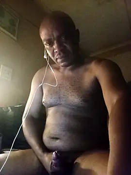 Snapshot of BBC-KING-100 chatting on 02/27/26, 10:54 BBC-KING-100 online show from 02/27/26, 10:54