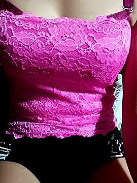 LenaLy2k online show from 12/22/25, 12:18