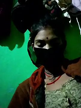 Jooli cuty online show from 01/10/26, 03:36