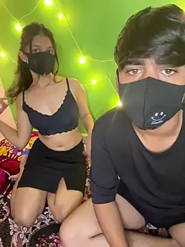 horny couple 99 online show from 07/22/26, 04:43