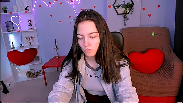 baby hotte online show from 02/19/26, 07:04