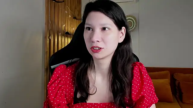 SaraDenars online show from 01/14/26, 05:13