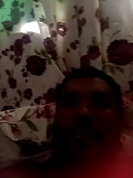 Snapshot of Rn_NaiaR chatting on 11/03/25, 11:44 Rn NaiaR online show from 11/03/25, 11:44