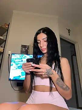 VickyM99 online show from 02/02/26, 06:23