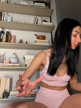 VickyM99 online show from 03/04/26, 08:20