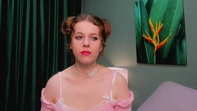 LoraWarner online show from 11/27/25, 09:06