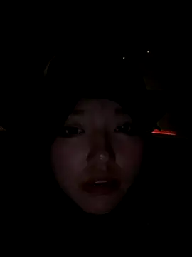 Snapshot of 99EE-yy chatting on 11/23/25, 05:13 99EE-yy online show from 11/23/25, 05:13