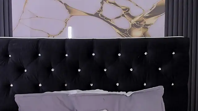 Mia Devereaux167 online show from 03/25/26, 01:06