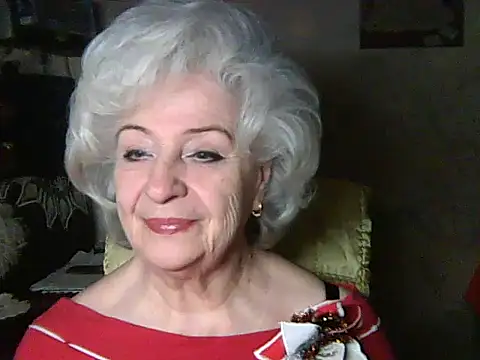 ValeriaKroww online show from 02/11/26, 09:53