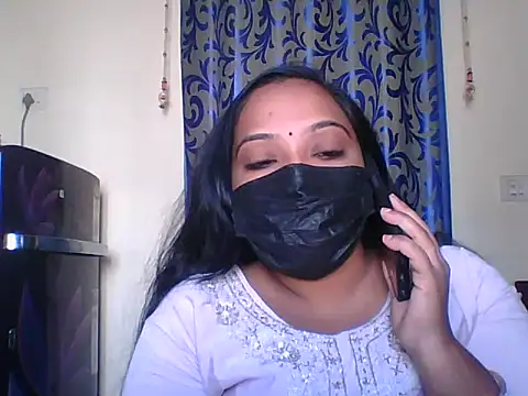 Mathi cam online show from 02/06/26, 04:39