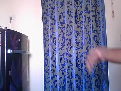 Mathi cam online show from 02/18/26, 04:41