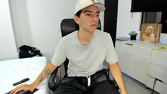  rhys jagger online show from 11/24/25, 07:08