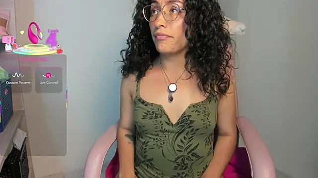 misslya00 online show from 12/05/25, 08:05