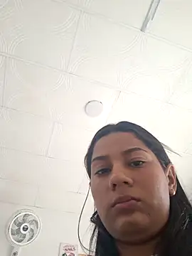 lapicarona18 online show from 12/20/25, 05:31