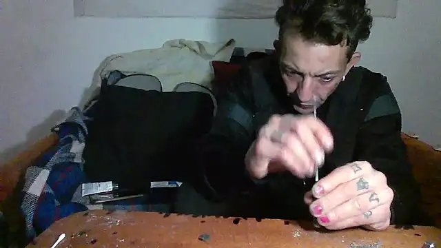 00Travsharongomez online show from 11/29/25, 04:04