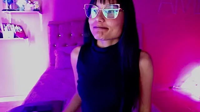 valkiry  online show from 11/12/25, 08:08