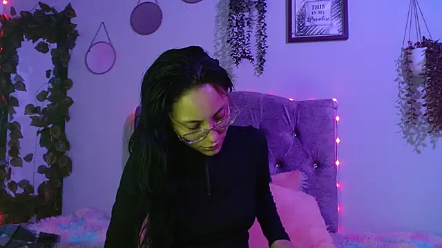 valkiry  online show from 04/10/26, 08:57