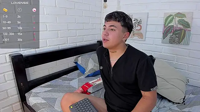 Sweet Dust online show from 11/20/25, 07:13