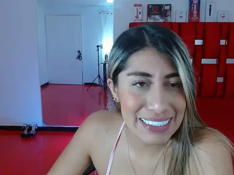 veronicamist95 online show from 01/16/26, 06:23