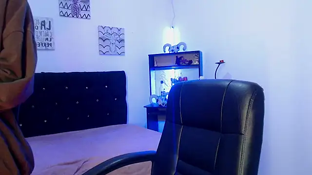 D4ni king online show from 11/16/25, 02:50