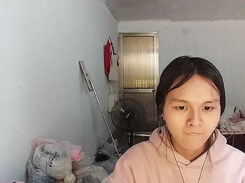 RebelAura online show from 05/04/26, 10:28