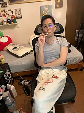 ippei0001 online show from 11/08/25, 05:01