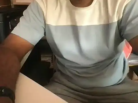 KingCobra 07 online show from 04/11/26, 07:56