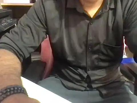 KingCobra 07 online show from 04/16/26, 02:34