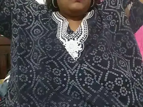 hootypriya online show from 03/02/26, 10:33