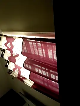 hootypriya online show from 04/23/26, 07:41