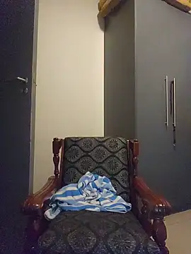 Mommy Sienna online show from 05/16/26, 11:36