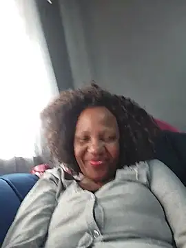 Mommy Sienna online show from 05/25/26, 09:15