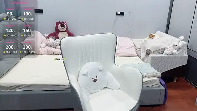 Chayka 21 online show from 04/12/26, 12:21