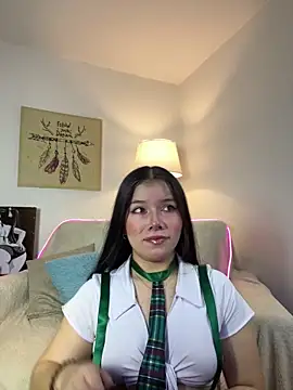 violettabond online show from 12/19/25, 12:45