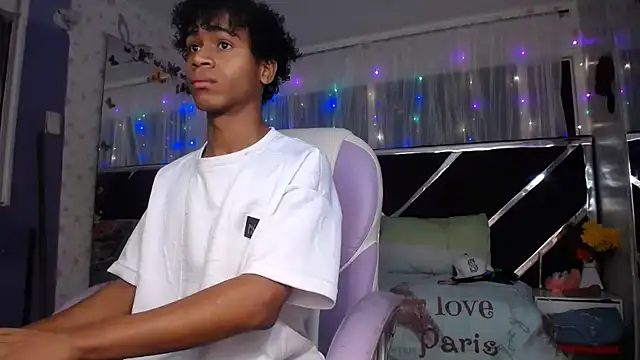 Santy bigcock 01 online show from 05/11/26, 12:00